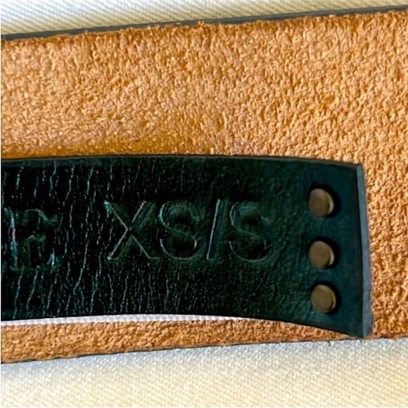 Free People Rowan Metallic Green Leather Boho Double Buckle Belt Size XS/SM NWT - Picture 8 of 11